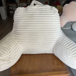 Backrest Pillow