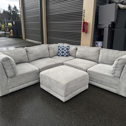 Sectional Couch 