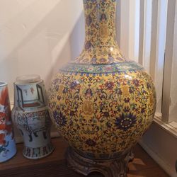 Yellow Pot-Bellied  Vase