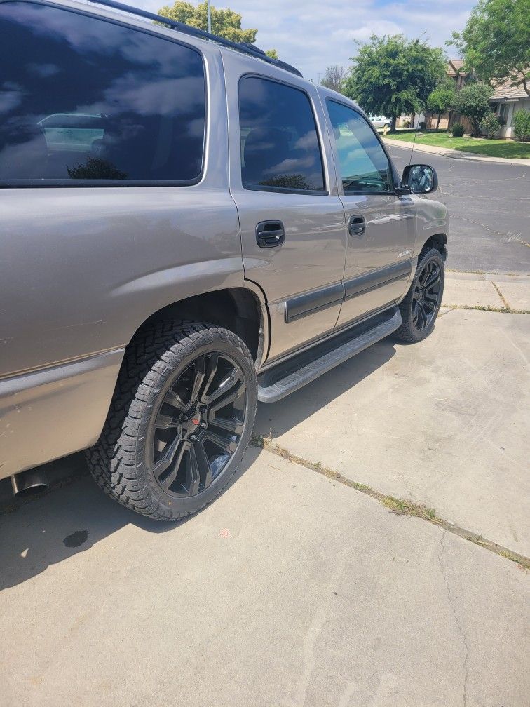 2003 Chevrolet Tahoe