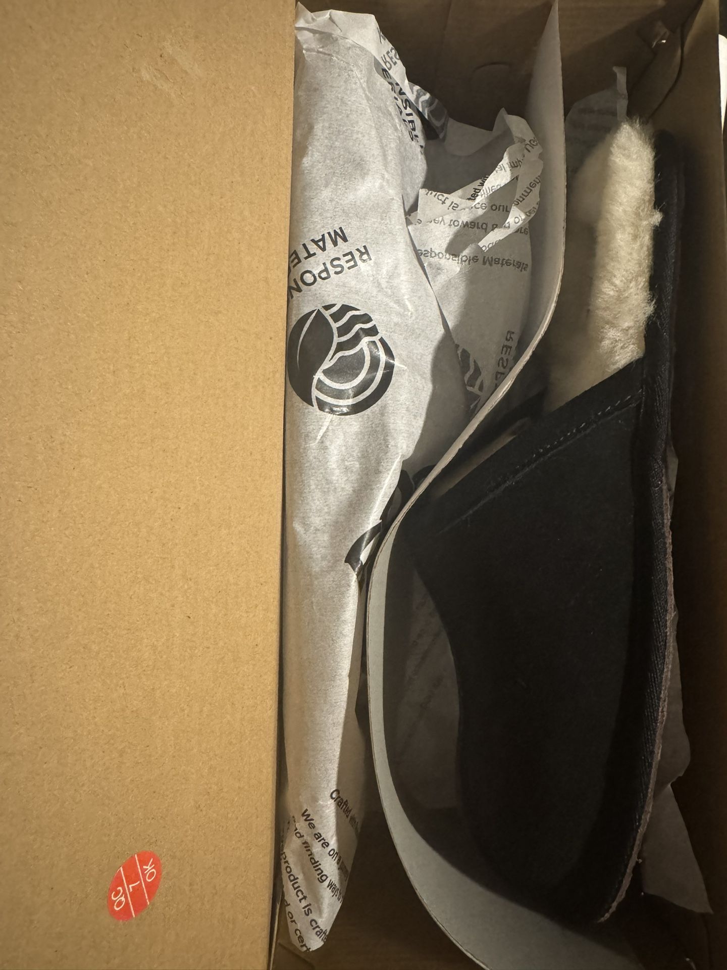 UGG Slippers Men’s