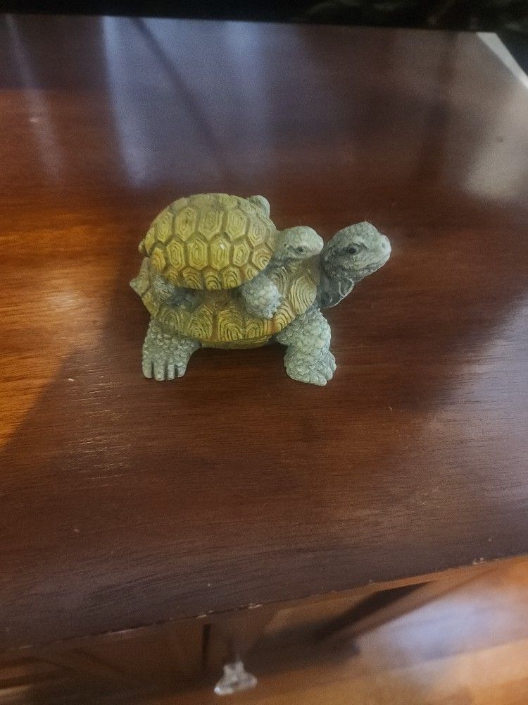 Figurine