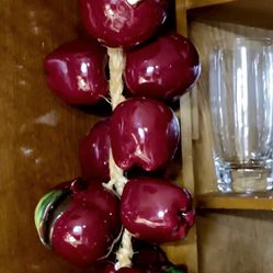   Apple Decor 11 actual size