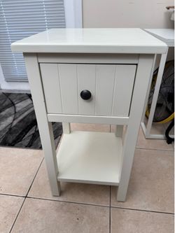 Pottery Barn Kids White Nightstand with Drawer