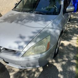 2004 Honda Accord 