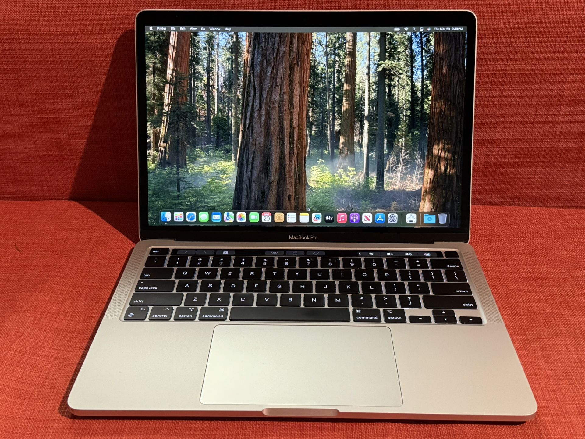 13” M1 MacBook Pro Q16gb 500gb #772