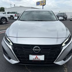 2022 Nissan Altima SV 