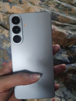 Samsung S26+ Plus 256gb NETWORK LOCKED ( Please Read)