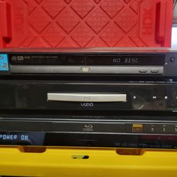 DVD and Blu-ray Disc player Lot