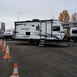 2022 Surveyor Trailer 19ft Legend