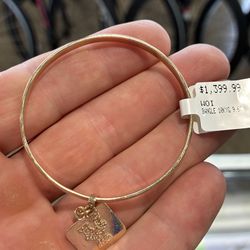 10kt Kids bangle “Y” stamp