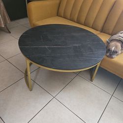 Round Coffee Table 