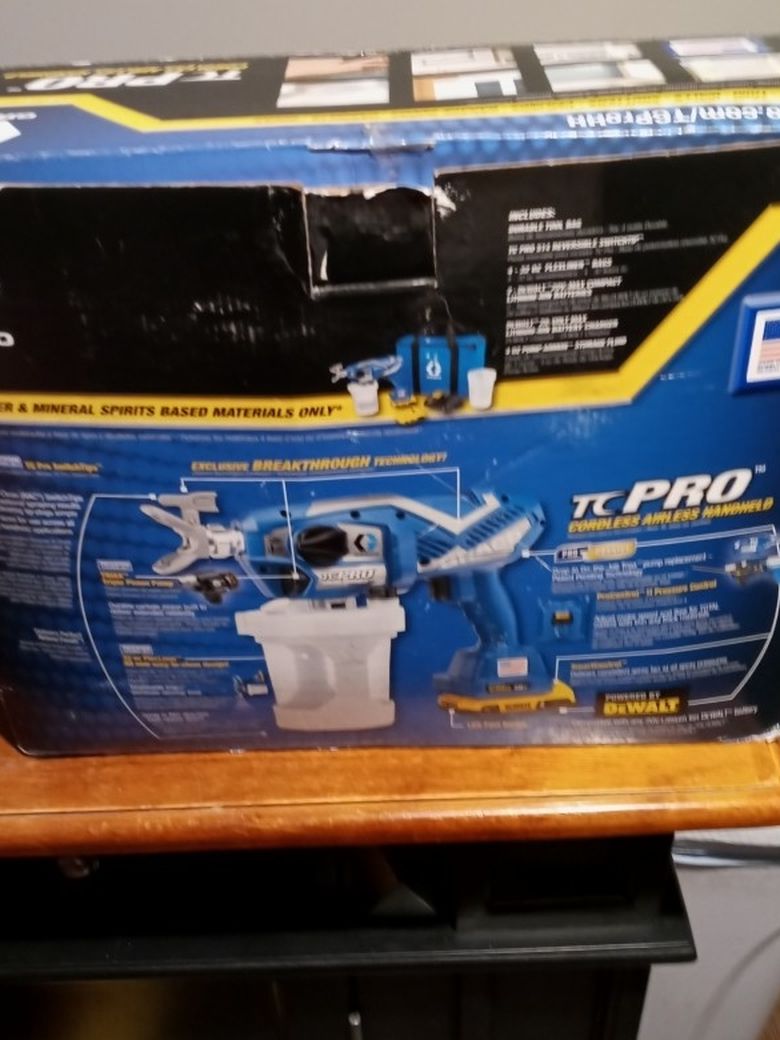 Paint Sprayer Graco Powered By Dewalt