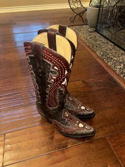 Brand New Womans Cowboy Boots