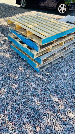 Wood pallets