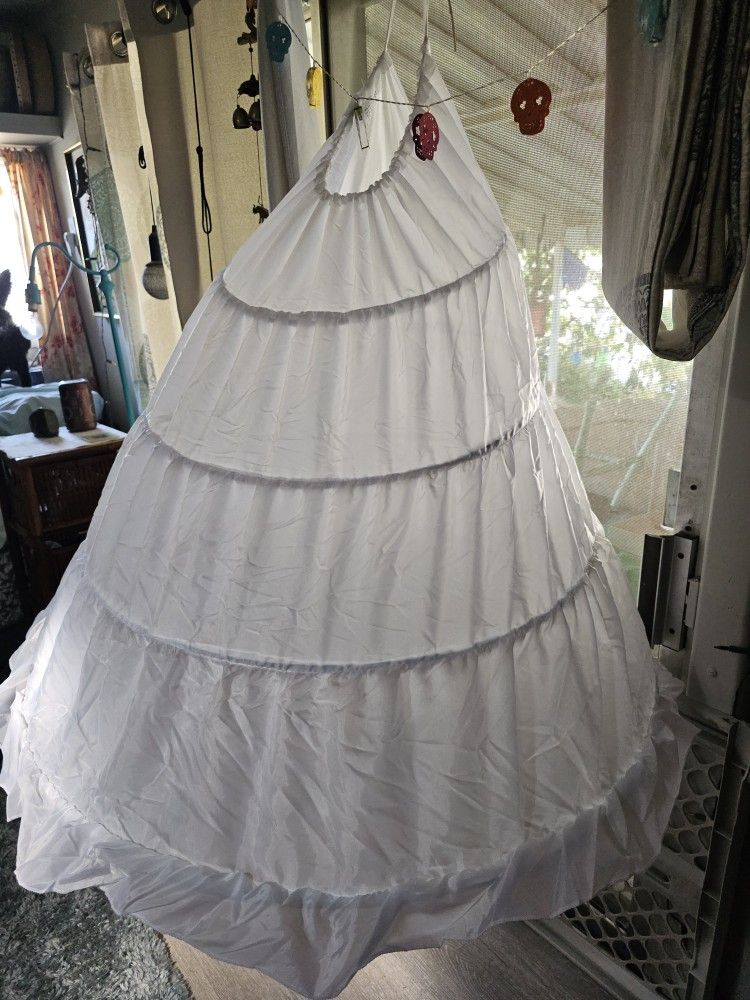 #Hoop #Skirt #Petticoat #Undergarments #Bridal #Dress #Hoop