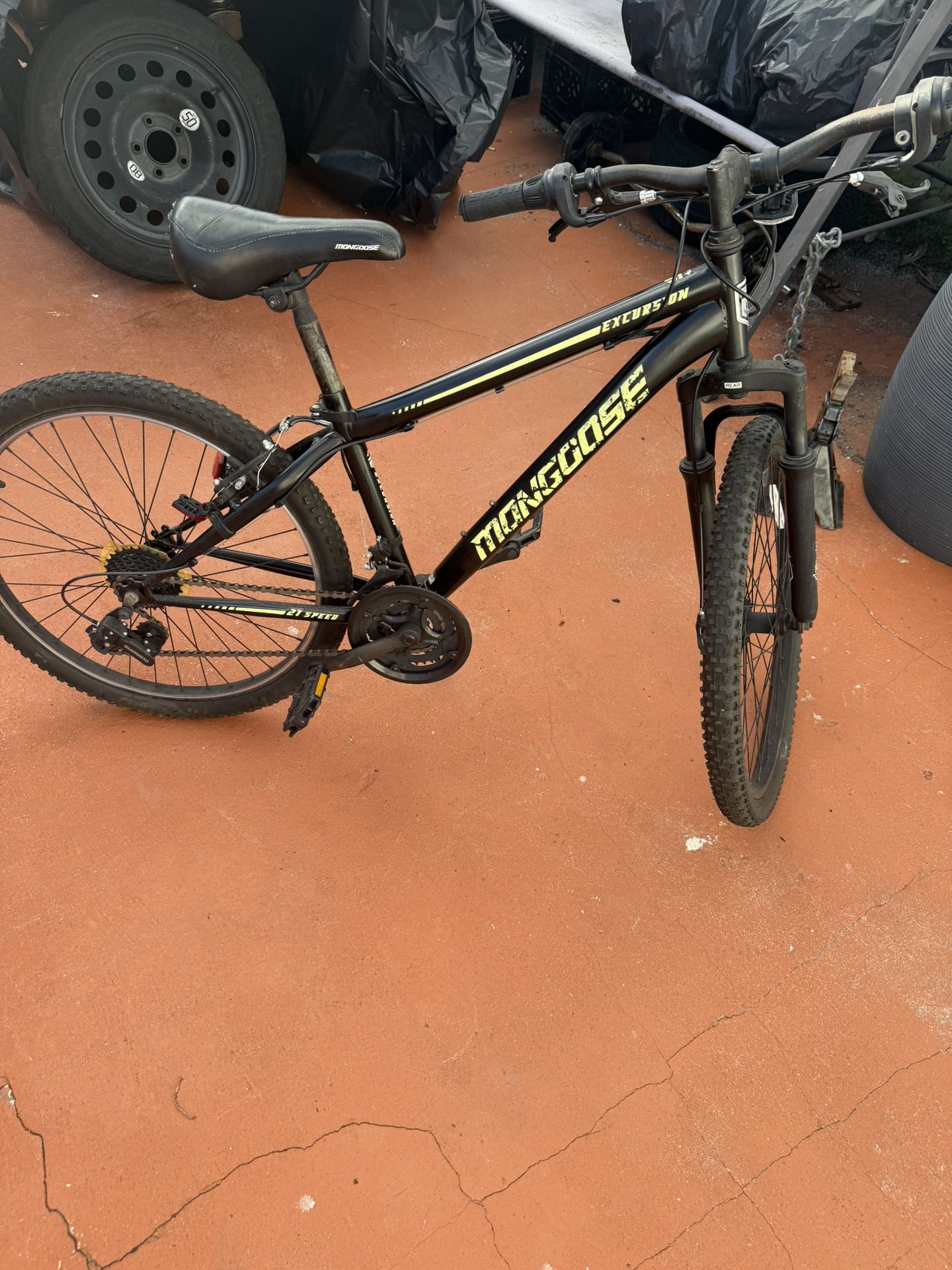 24 Inch Mongoose Excursion