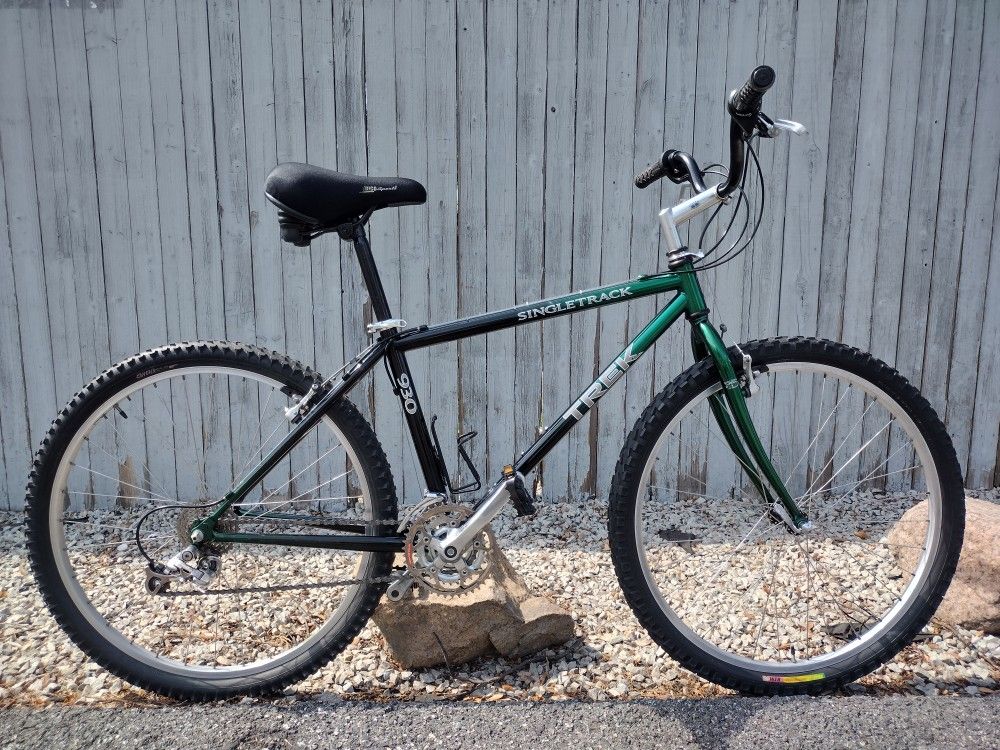 Trek 930 Singletrack