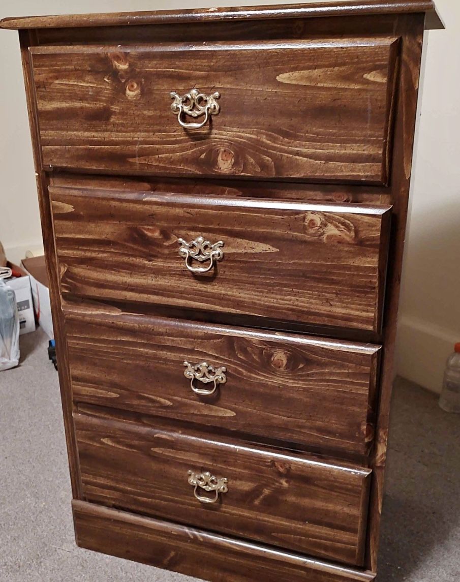 4 Drawer Dresser