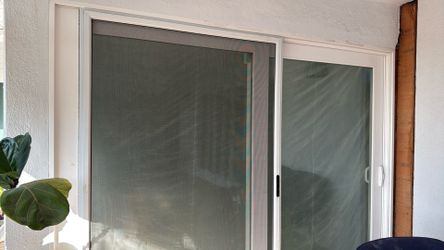 Milgard sliding glass window. Great condition. Selling it because of a remodel.