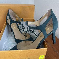 UnisaTeal Green Heels