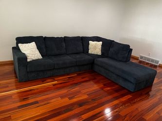 Sectional couch