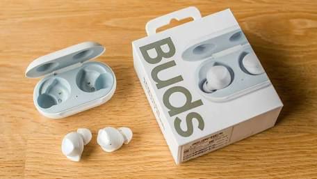 Samsung Galaxy Buds - White - New & Factory Sealed