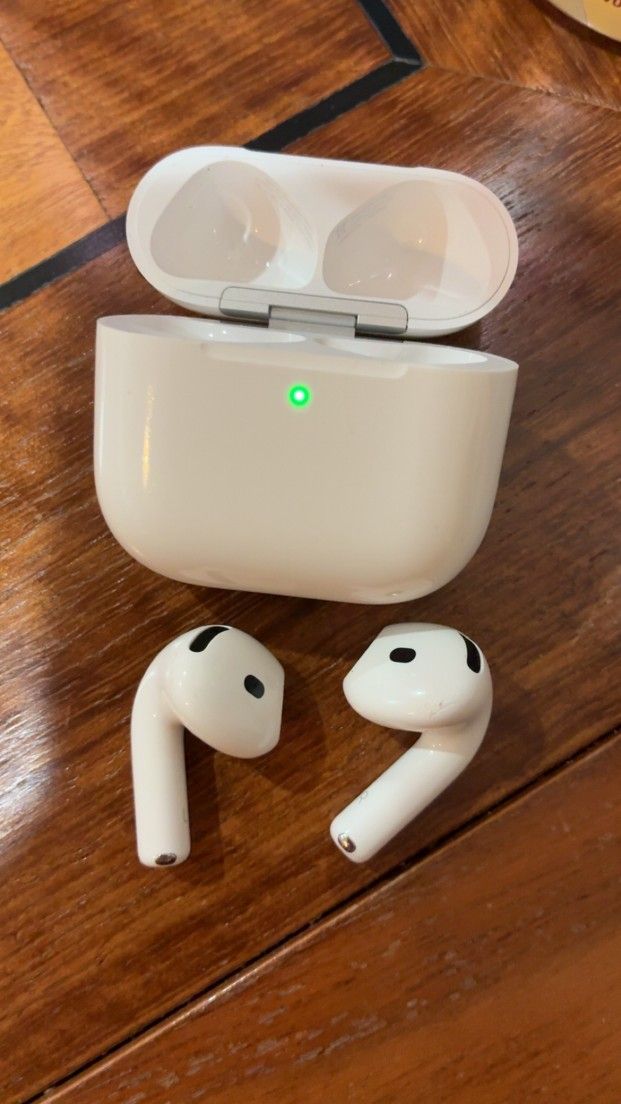apple airpods 4