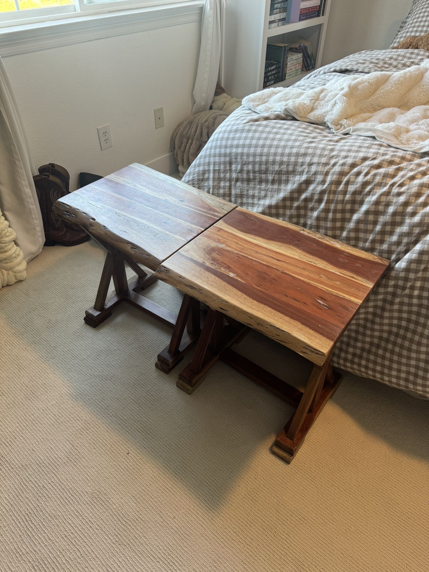 Nightstands/side Tables