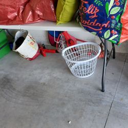 Folding Picnic Table