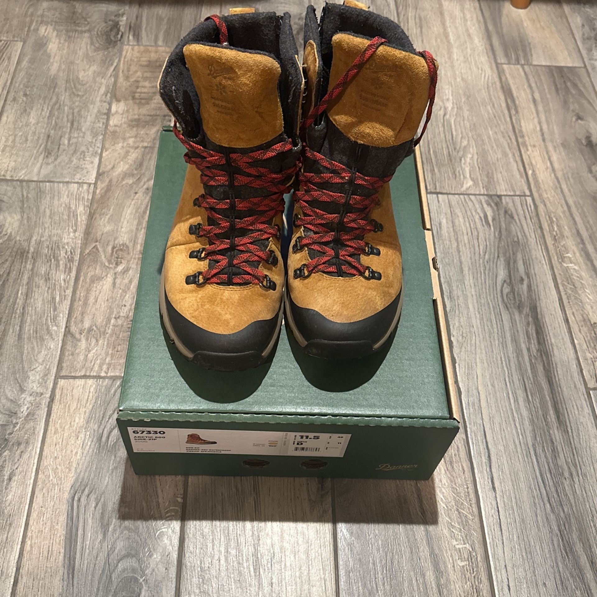 Danner Arctic 600 Side Zip Size