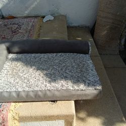 Dog Bed 