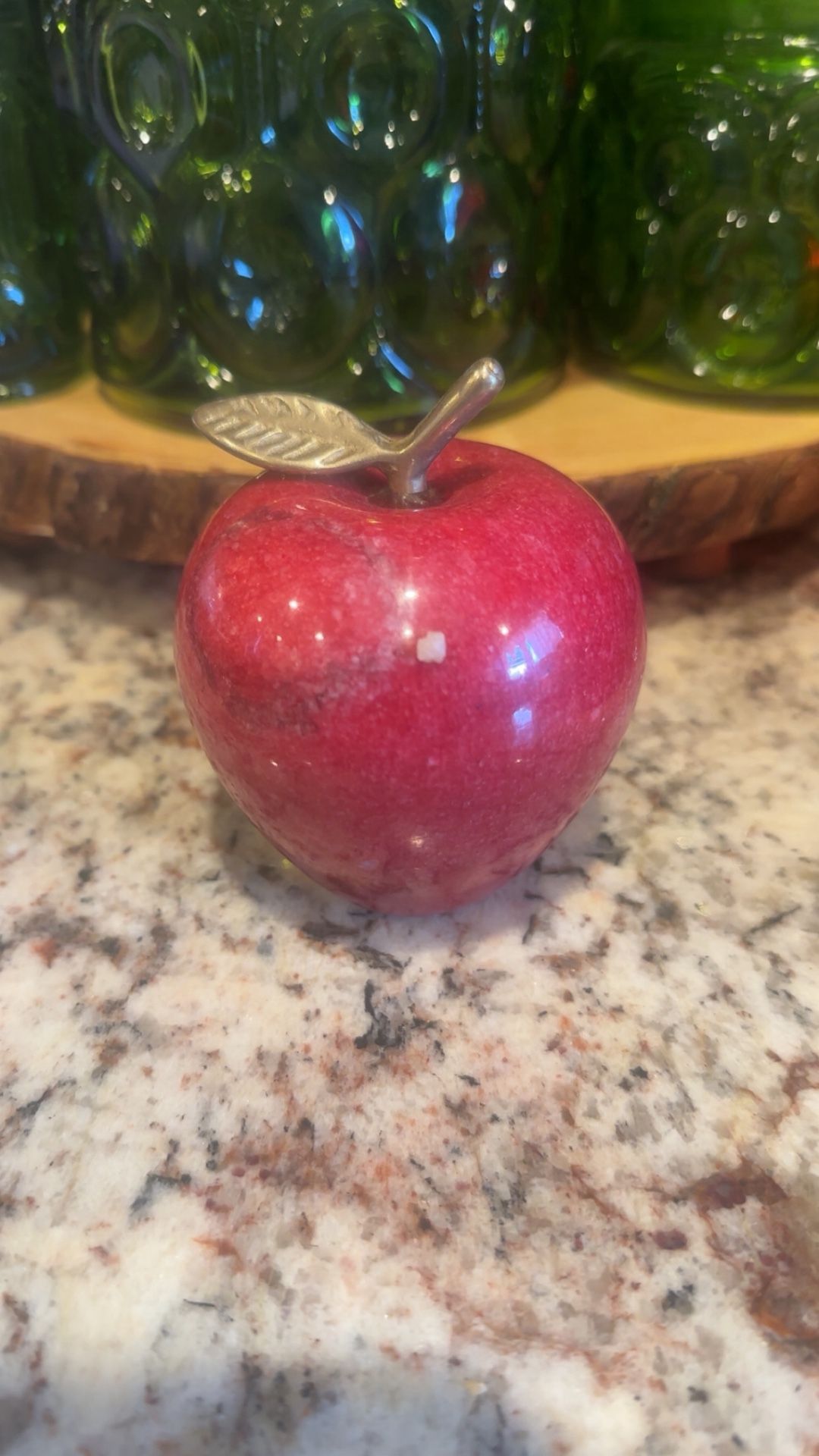 Vintage Marble Apple