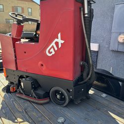 Factory Cat Scrubber