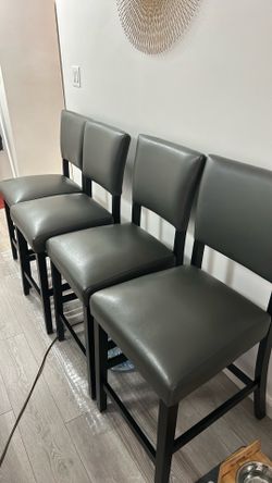 Bob high top chairs