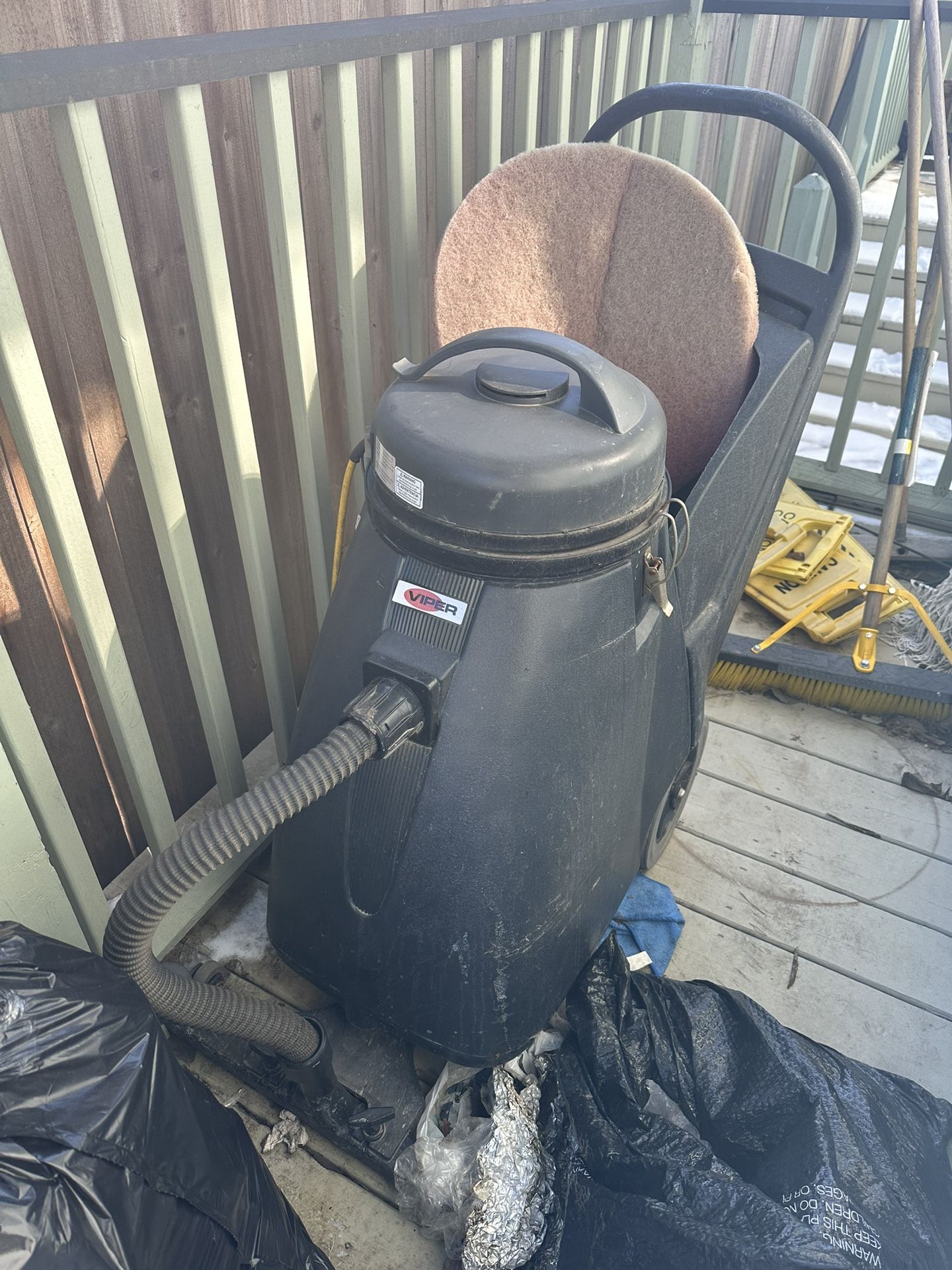 Floor Wet Vacuum