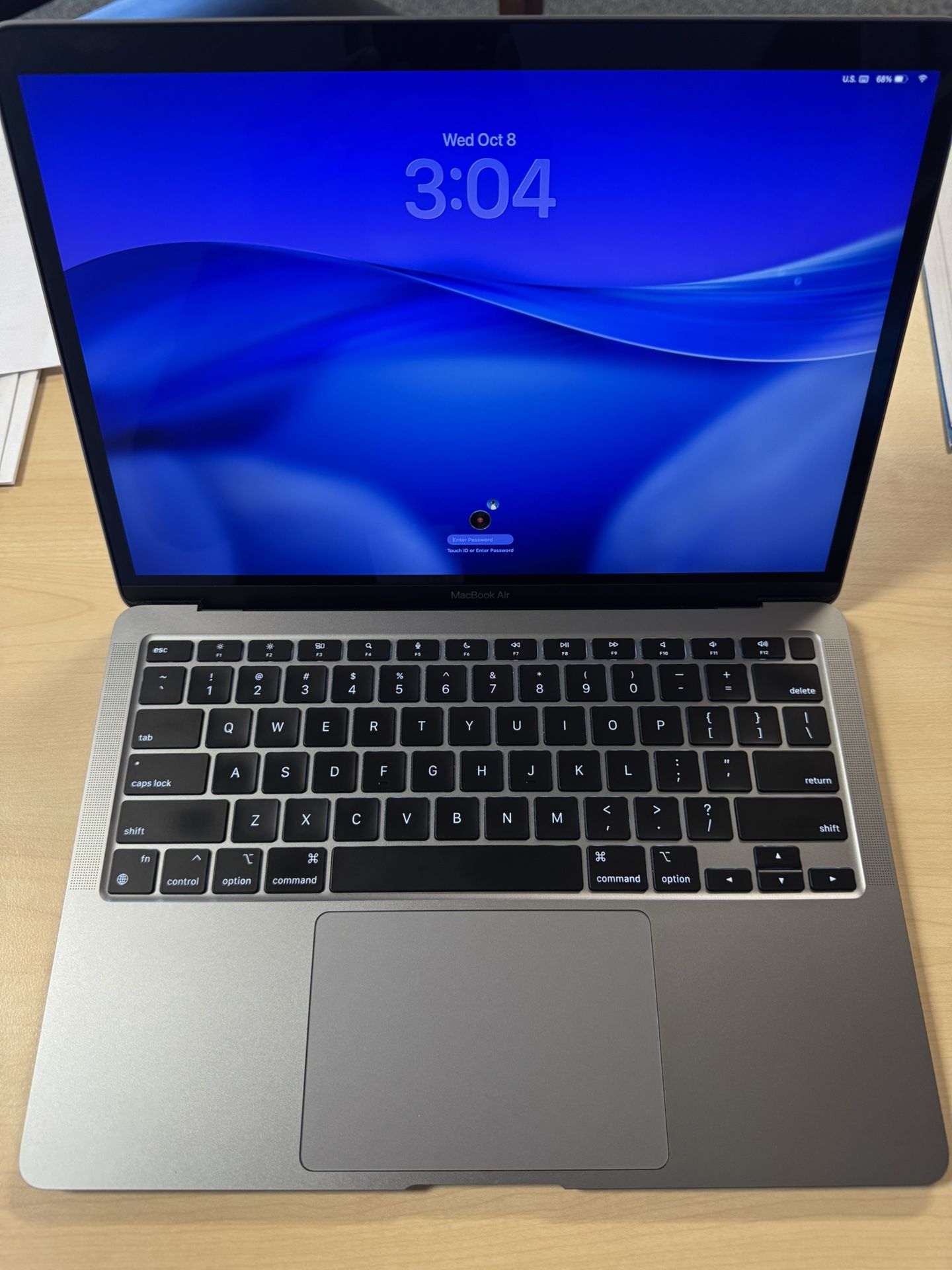 M1 MacBook Air 256 GB 8 GB RAM w/ AppleCare