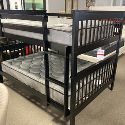 Bunk Bed Full Over Full! $499 🖤📲📦