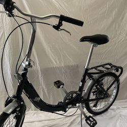 Schwinn Loop Folding Bike ( Take Anywhere, Simply Fold And Take With for Sale in Phoenix, AZ - OfferUp Schwinn Loop Folding Bike ( Take Anywhere, Simply Fold And Take With for Sale in Phoenix, AZ - OfferUp