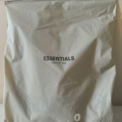 Essential Hoodie