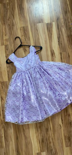 Lavender dress size 5 girl $15