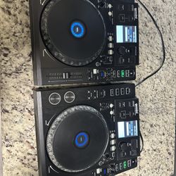 Gemini CDJ – 700 media players