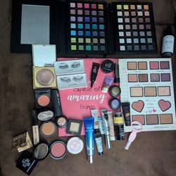 Make Up Lot $15