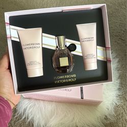 FlawedBomb By Viktor Rolf