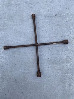Star Lug Wrench