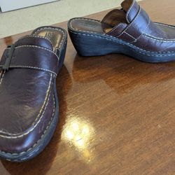 Born Brown Leather Wedge Clog Shoes, Size 8 / 39