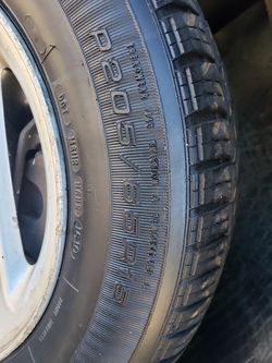 MUSTANG 205/65R15. 5 lugs