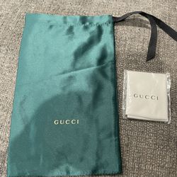 GUCCI GREEN SATIN WITH GOLD WRITING DUST BAG 17 3/4 X 8 1/2 IN