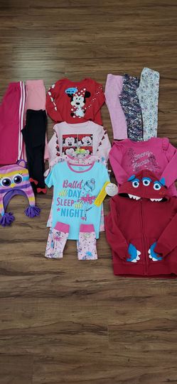 New And Like New Girl Clothes Size 5t ( Price Firm!)