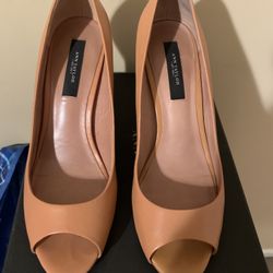 Ann Taylor Peep toe Leather Heels 7